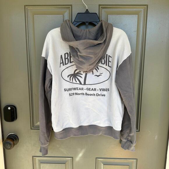 Abercrombie Kids Hooded Bomber Jacket 11/12 - Picture 3 of 3